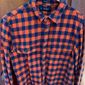 Mens Small Lucky brand Long sleeve flannel shirt in great condition.